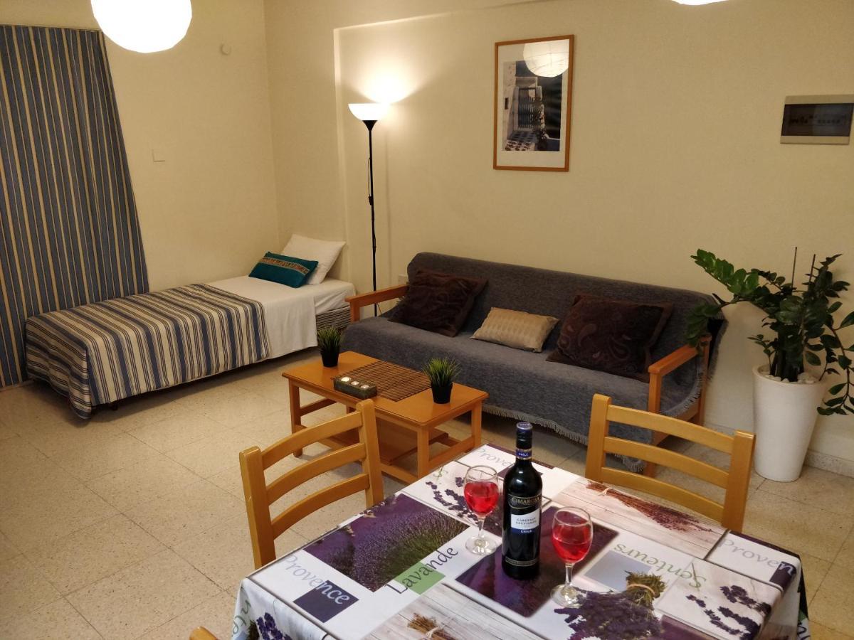 Apartament Demetris *